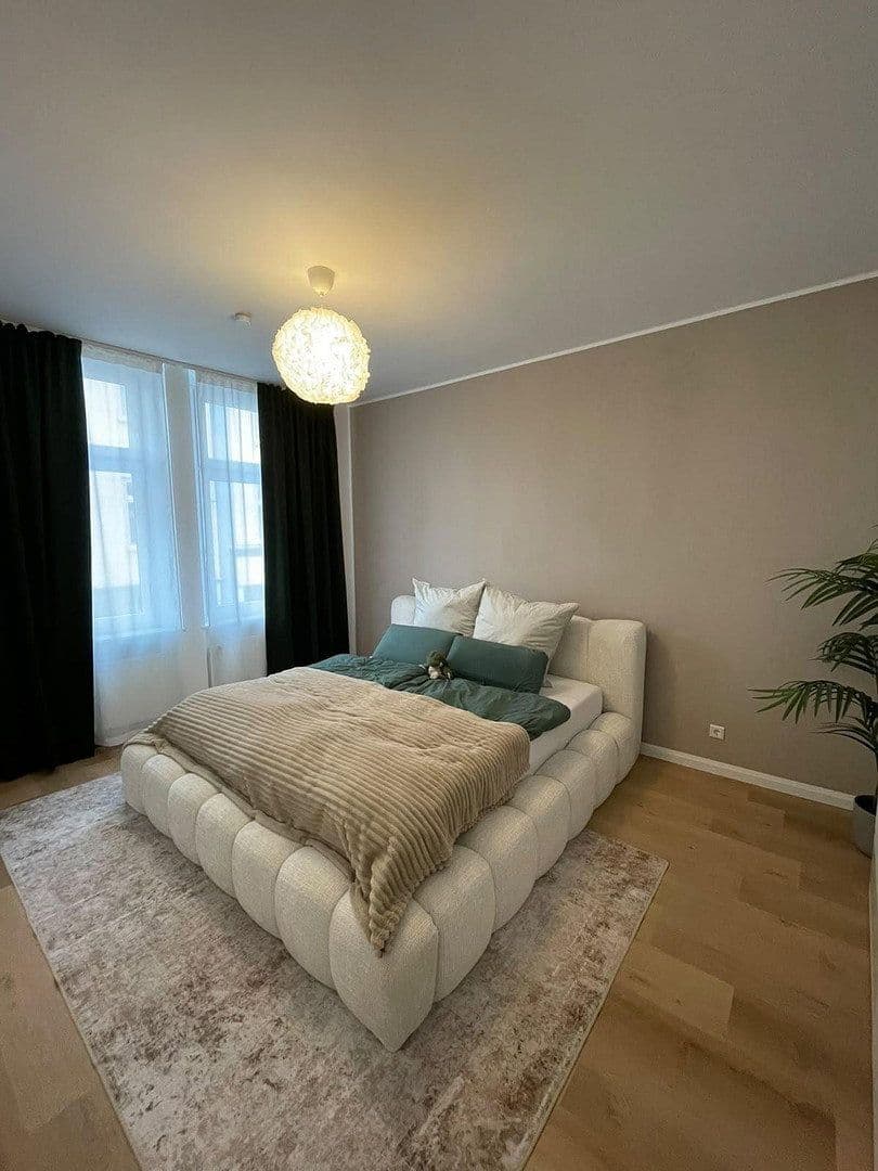 Prenájom bytu 5-izbový 127 m², Wuppertal, Severné Porýnie - Westfálsko Prenájom bytu 5-izbový 127 m², Wuppertal, Severné Porýnie - Westfálsko