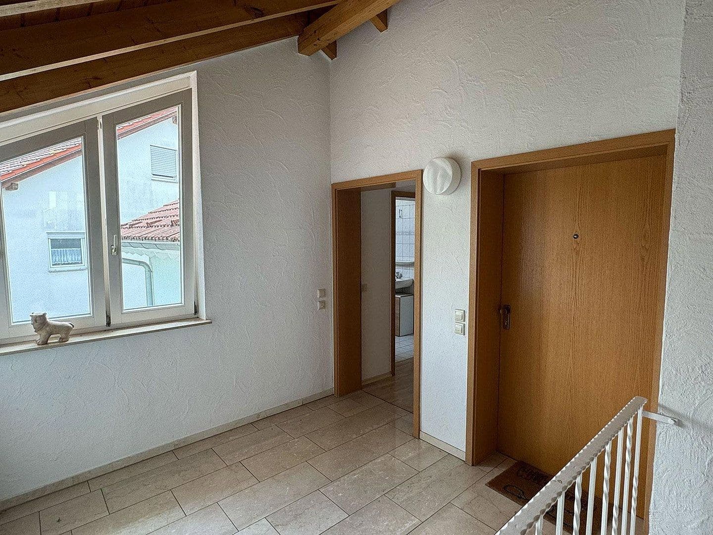 Prenájom bytu 3-izbový 64 m², Hohlweg 14, Cleebronn, Bádensko-Wurttembersko Prenájom bytu 3-izbový 64 m², Hohlweg 14, Cleebronn, Bádensko-Wurttembersko