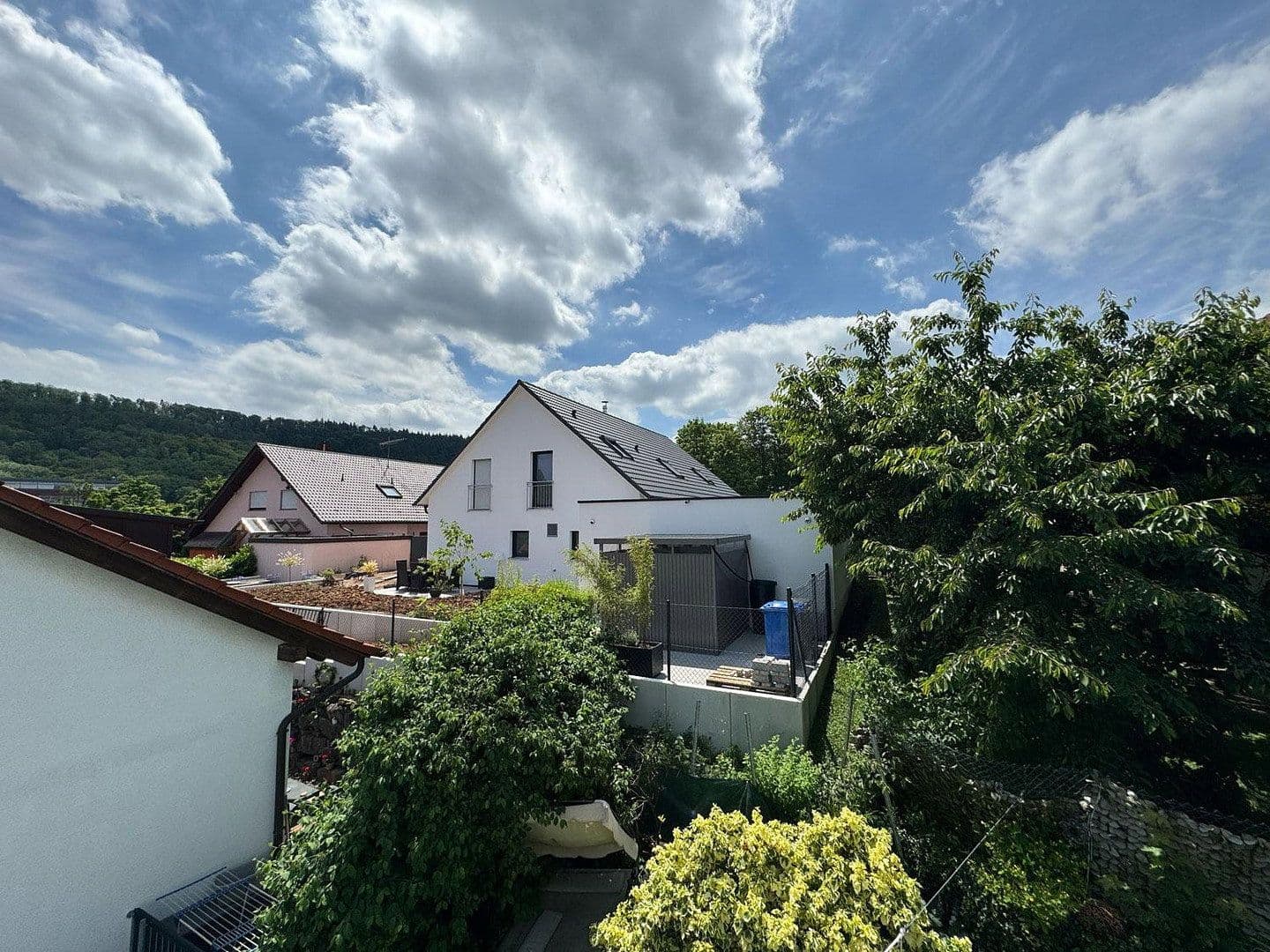 Prenájom bytu 3-izbový 64 m², Hohlweg 14, Cleebronn, Bádensko-Wurttembersko Prenájom bytu 3-izbový 64 m², Hohlweg 14, Cleebronn, Bádensko-Wurttembersko