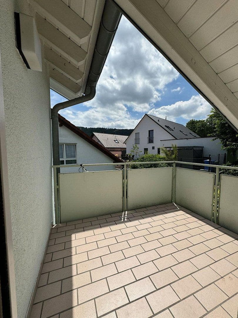 Prenájom bytu 3-izbový 64 m², Hohlweg 14, Cleebronn, Bádensko-Wurttembersko Prenájom bytu 3-izbový 64 m², Hohlweg 14, Cleebronn, Bádensko-Wurttembersko