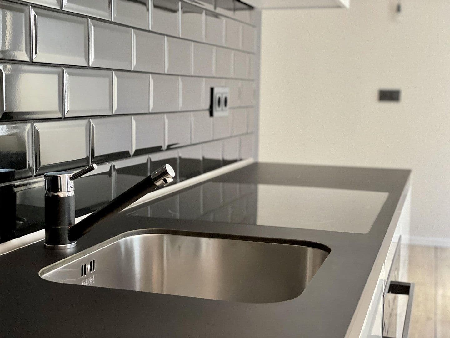 Predaj bytu 1-izbový 35 m², Yorckstr. 61, Berlin, Berlín Predaj bytu 1-izbový 35 m², Yorckstr. 61, Berlin, Berlín