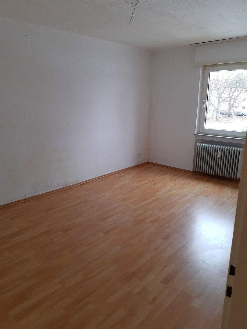 Prenájom bytu 4-izbový 107 m², Zweibrücken, Porýnie-Falcko Prenájom bytu 4-izbový 107 m², Zweibrücken, Porýnie-Falcko