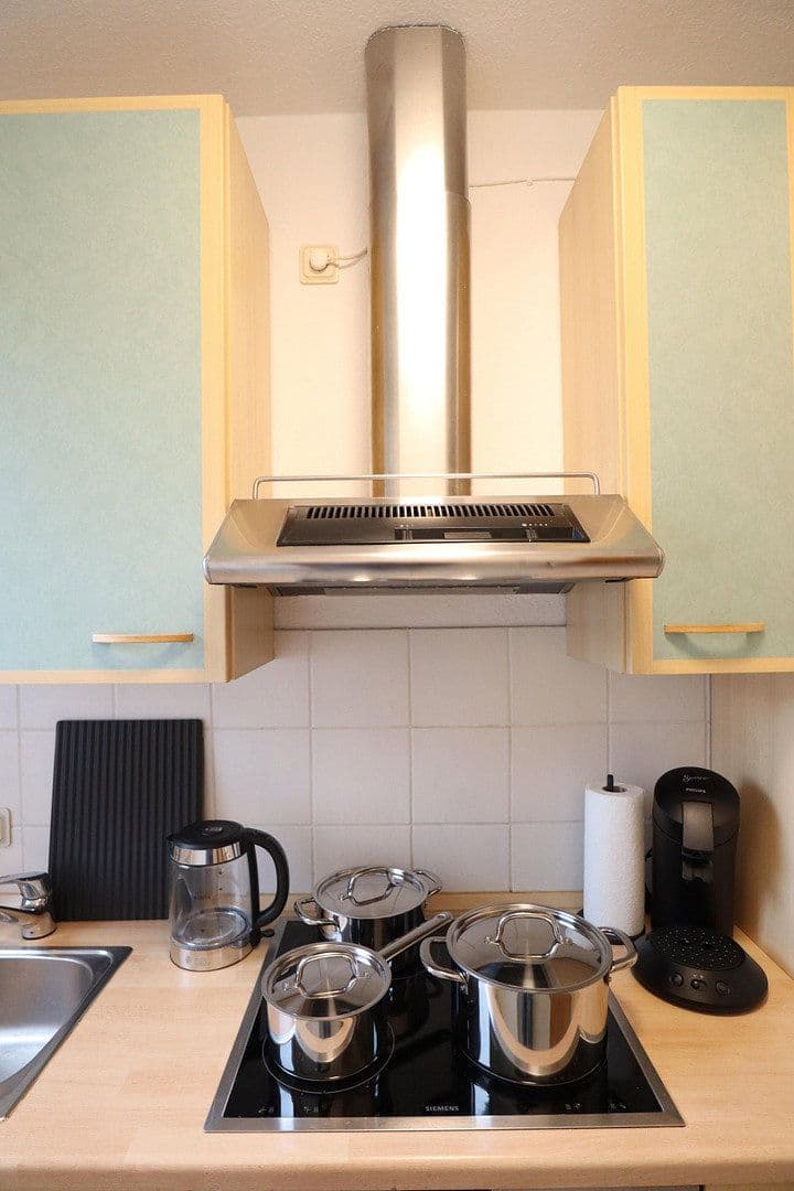Prenájom bytu 1-izbový 45 m², Ratingen, Severné Porýnie - Westfálsko Prenájom bytu 1-izbový 45 m², Ratingen, Severné Porýnie - Westfálsko