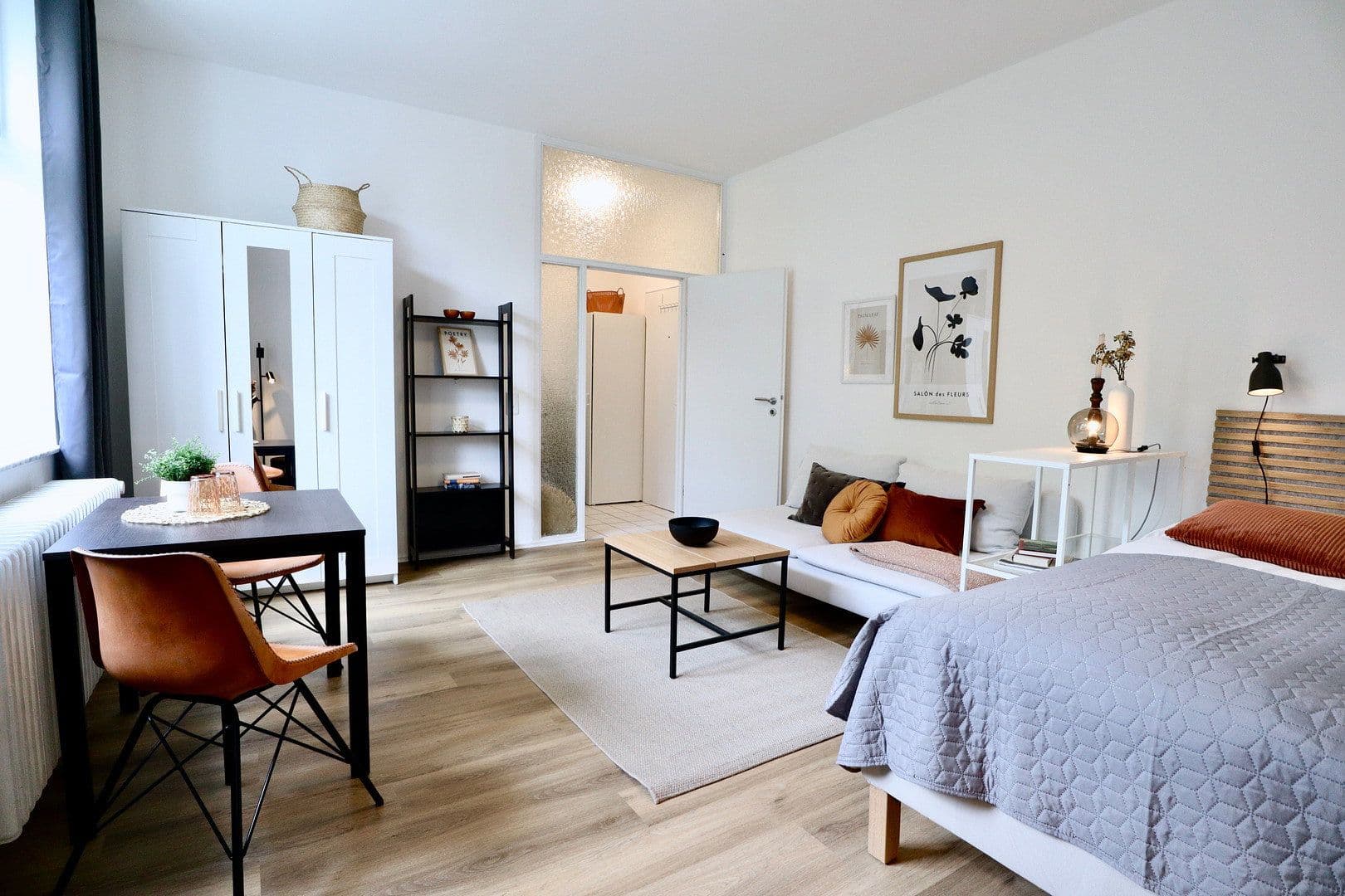 Prenájom bytu 1-izbový 30 m², Wuppertal, Severné Porýnie - Westfálsko Prenájom bytu 1-izbový 30 m², Wuppertal, Severné Porýnie - Westfálsko