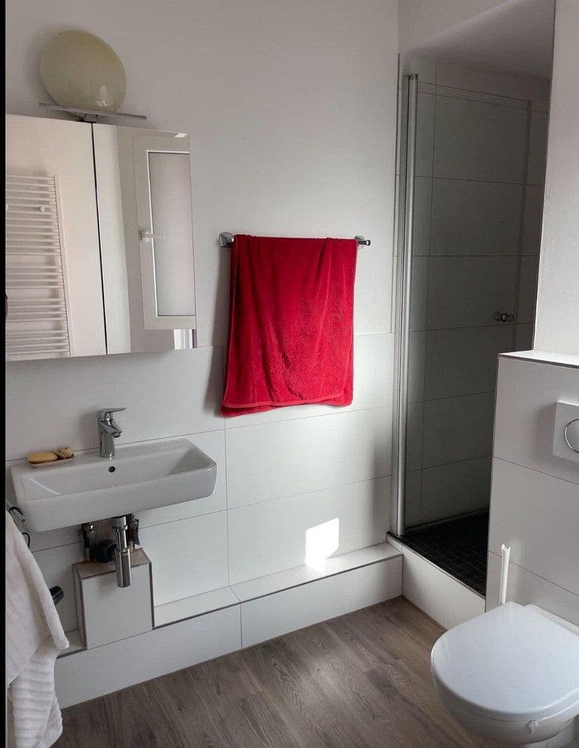 Prenájom bytu 2-izbový 59 m², Hahnenstraße 9, Hannover, Dolné Sasko Prenájom bytu 2-izbový 59 m², Hahnenstraße 9, Hannover, Dolné Sasko