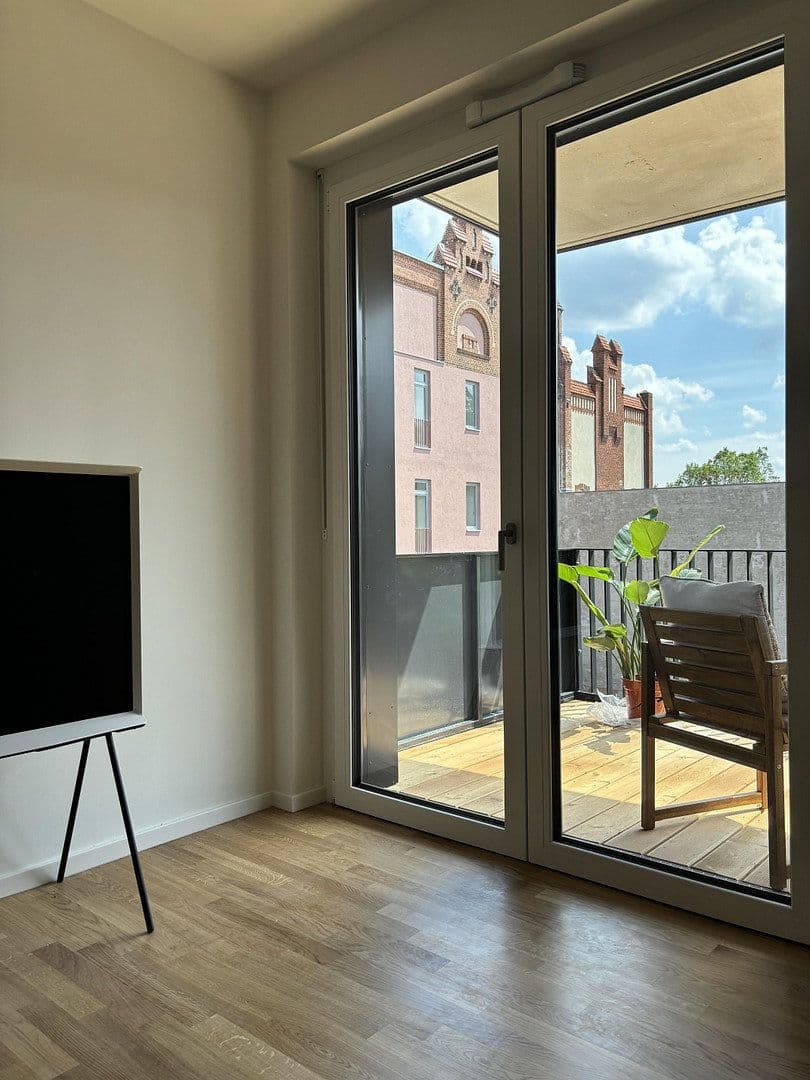 Prenájom bytu 2-izbový 56 m², Berlin, Berlín Prenájom bytu 2-izbový 56 m², Berlin, Berlín