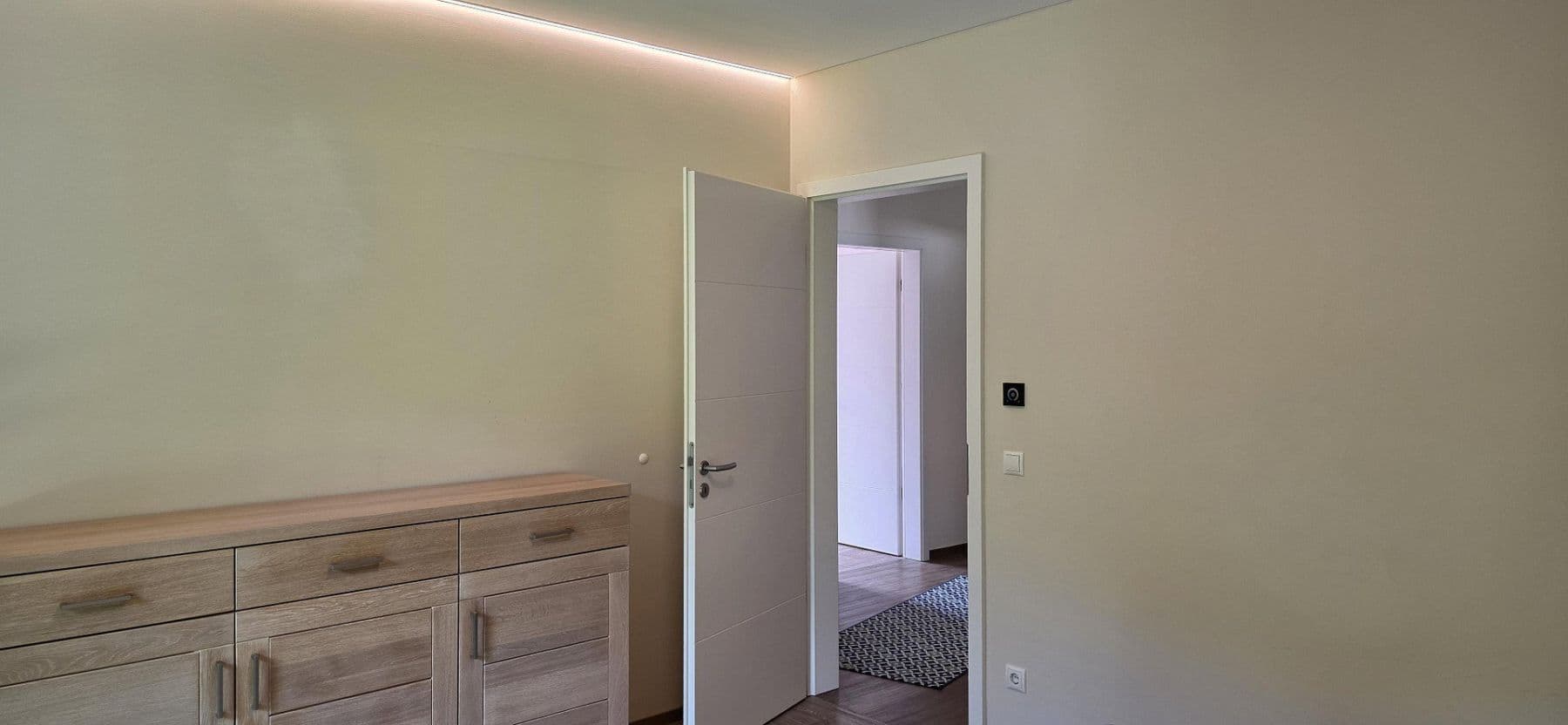 Predaj domu 160 m², pozemok 540 m², Berlin, Berlín Predaj domu 160 m², pozemok 540 m², Berlin, Berlín