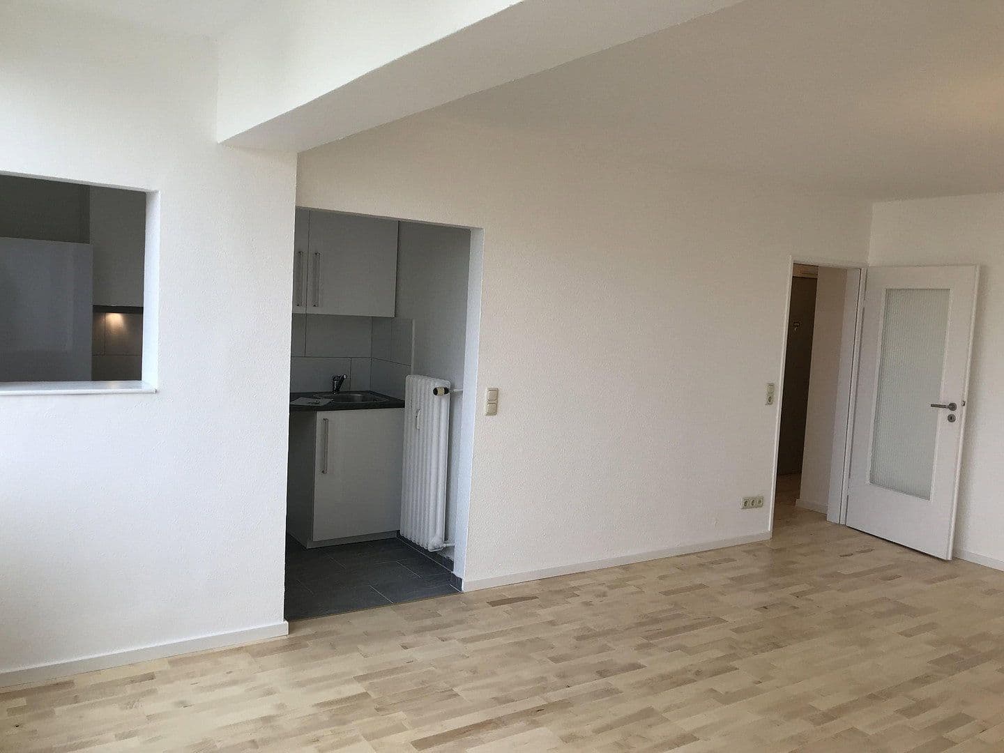 Prenájom bytu 1-izbový 34 m², Hügelstraße 251, Frankfurt am Main, Hesensko Prenájom bytu 1-izbový 34 m², Hügelstraße 251, Frankfurt am Main, Hesensko