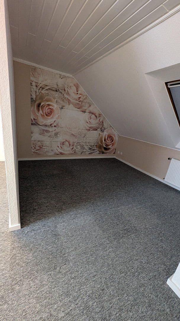 Predaj domu 130 m², pozemok 500 m², Lehrte, Dolné Sasko Predaj domu 130 m², pozemok 500 m², Lehrte, Dolné Sasko