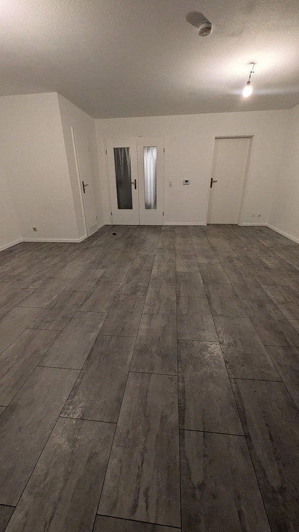Predaj domu 130 m², pozemok 500 m², Lehrte, Dolné Sasko Predaj domu 130 m², pozemok 500 m², Lehrte, Dolné Sasko