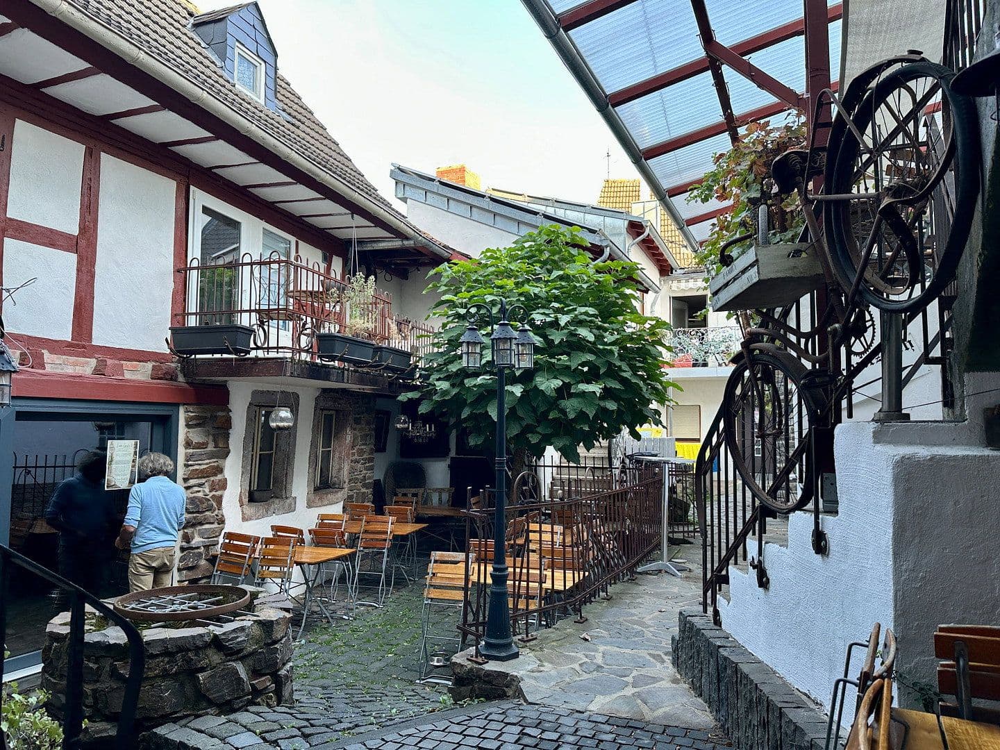 Prenájom nebytového priestoru 100 m², Hauptstraße 5, Kettig, Porýnie-Falcko Prenájom nebytového priestoru 100 m², Hauptstraße 5, Kettig, Porýnie-Falcko
