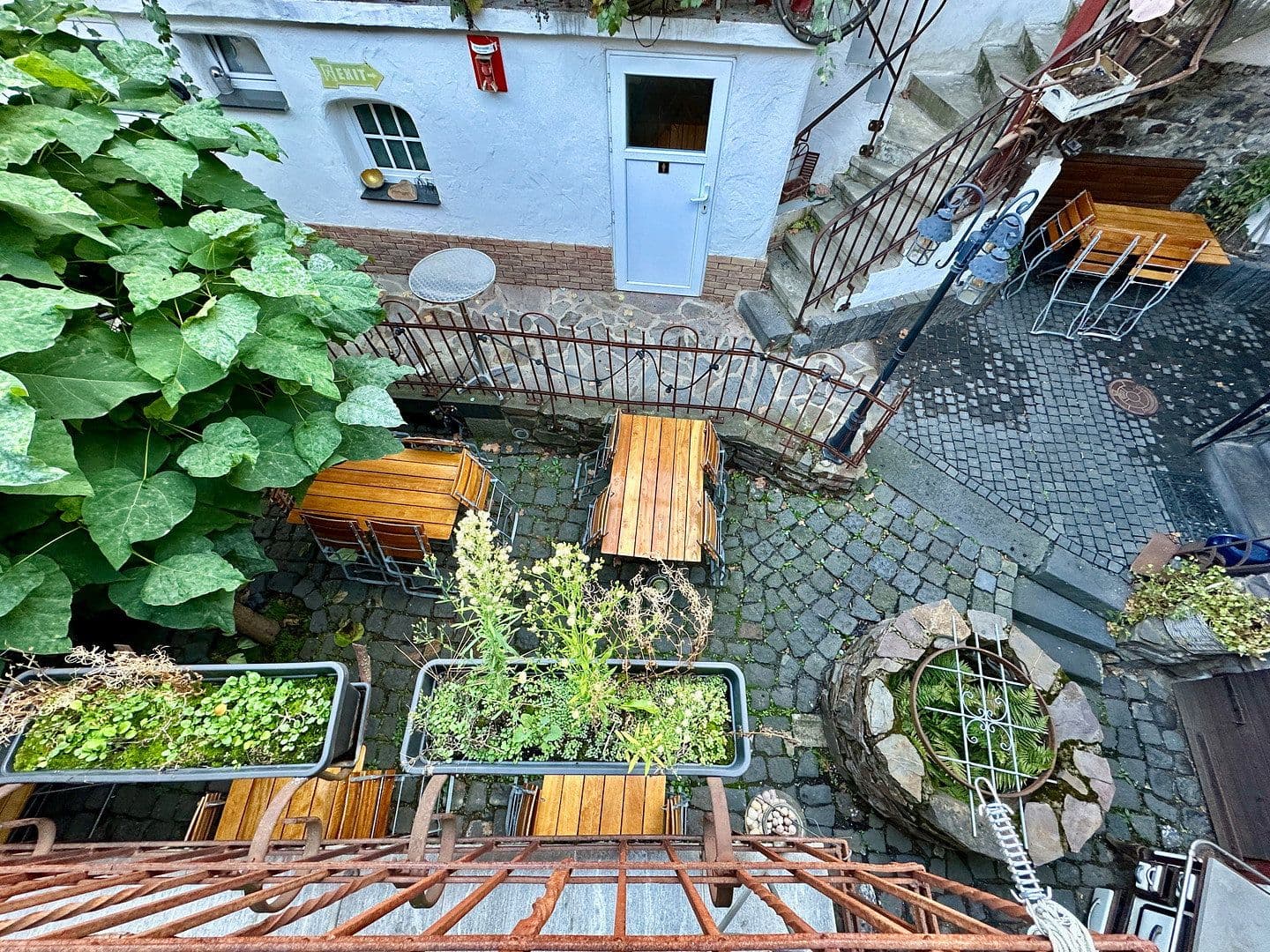 Prenájom nebytového priestoru 100 m², Hauptstraße 5, Kettig, Porýnie-Falcko Prenájom nebytového priestoru 100 m², Hauptstraße 5, Kettig, Porýnie-Falcko