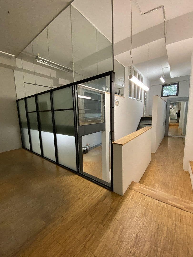Prenájom kancelárie 125 m², Hamburg, Hamburg Prenájom kancelárie 125 m², Hamburg, Hamburg