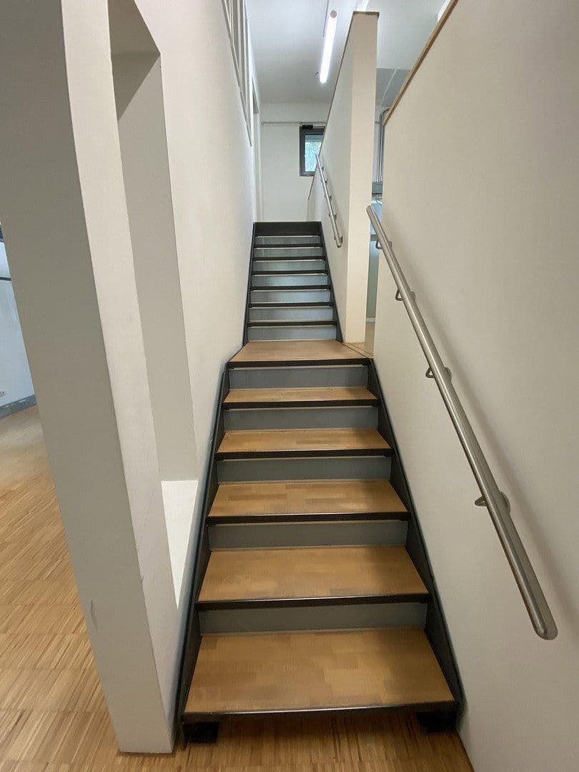 Prenájom kancelárie 125 m², Hamburg, Hamburg Prenájom kancelárie 125 m², Hamburg, Hamburg