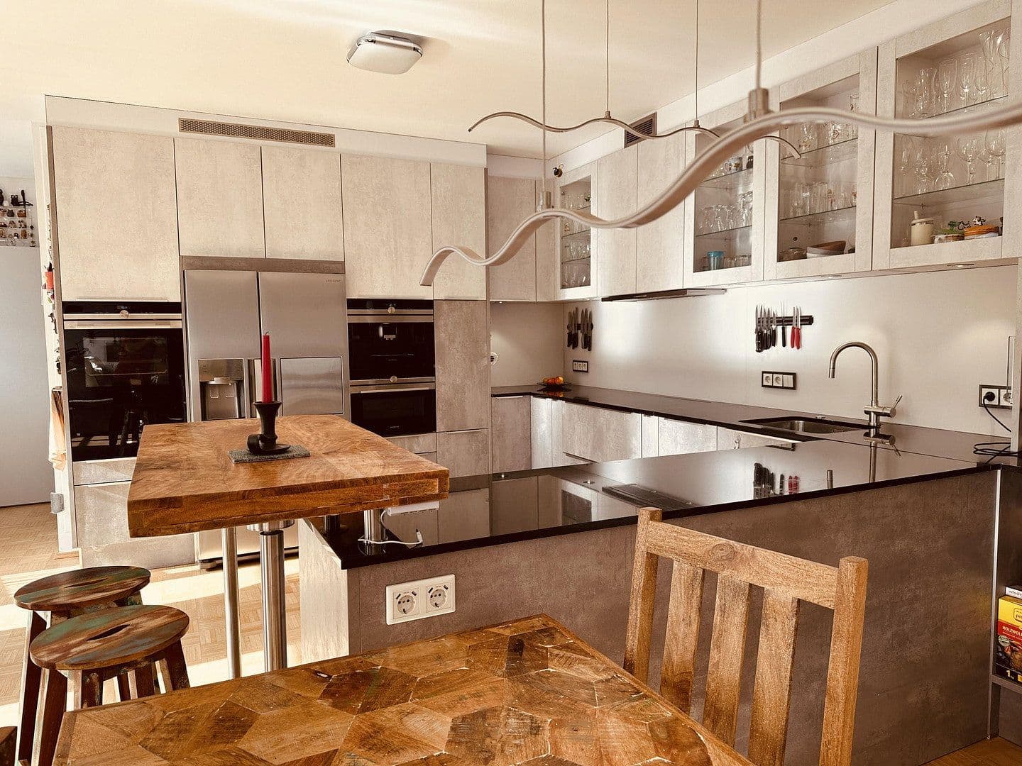 Predaj bytu 2-izbový 112 m², Leipzig, Sasko Predaj bytu 2-izbový 112 m², Leipzig, Sasko
