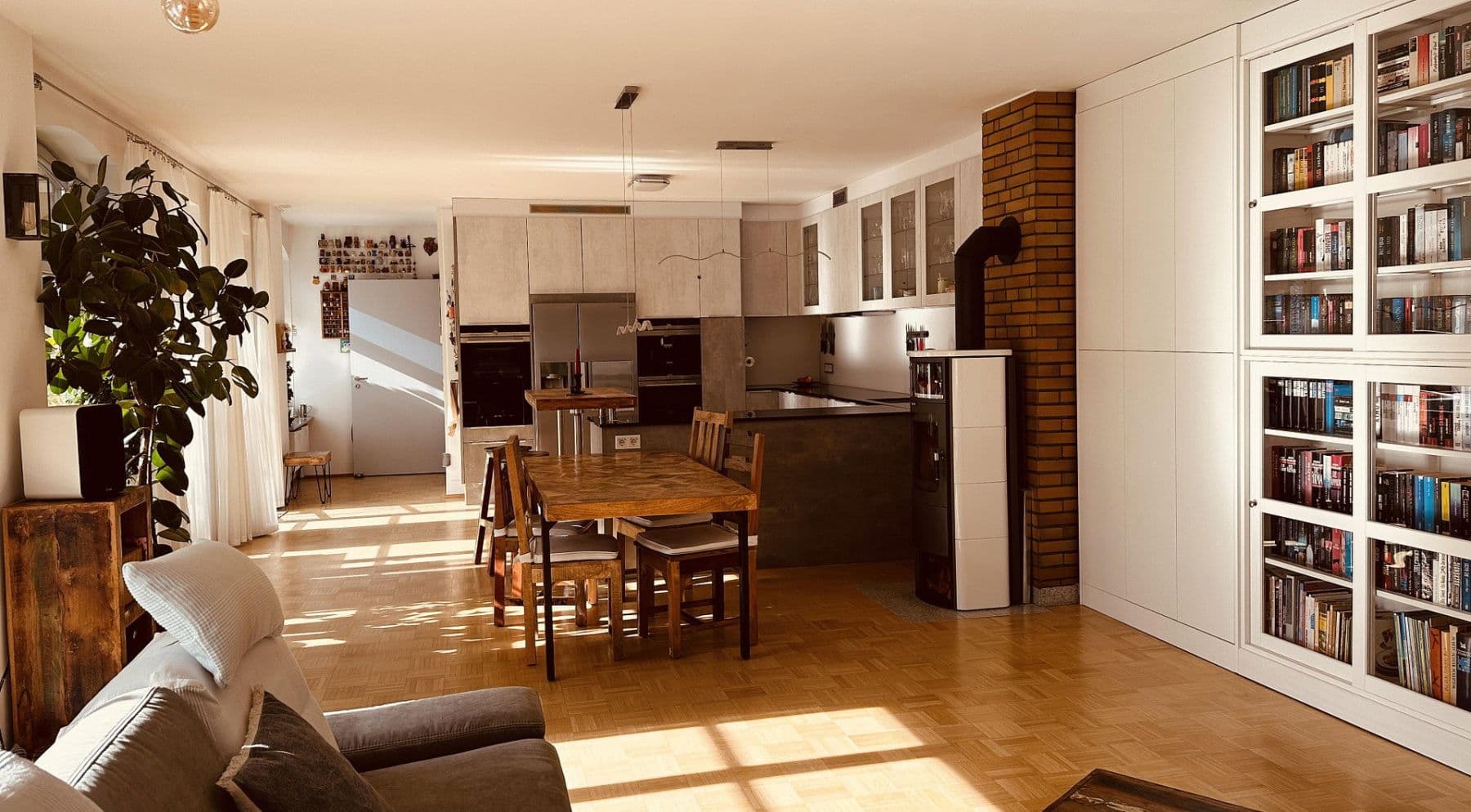 Predaj bytu 2-izbový 112 m², Leipzig, Sasko Predaj bytu 2-izbový 112 m², Leipzig, Sasko
