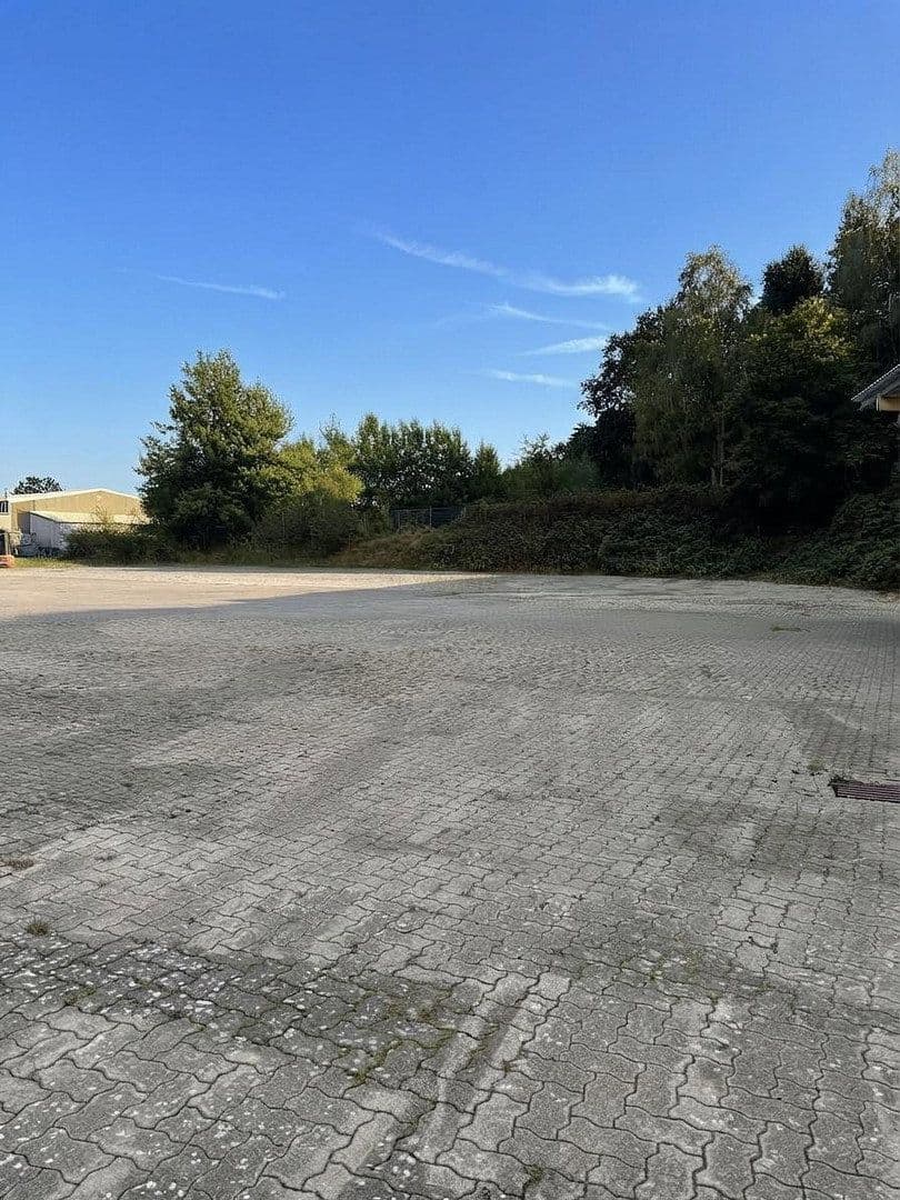 Prenájom pozemku 2.200 m², Alter Postweg 30, Buxtehude, Dolné Sasko Prenájom pozemku 2.200 m², Alter Postweg 30, Buxtehude, Dolné Sasko