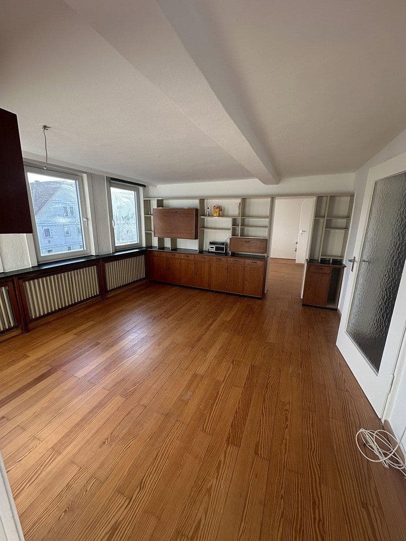 Predaj domu 1.220 m², pozemok 1.400 m², Breitenstraße 32/34, Bad Hersfeld, Hesensko Predaj domu 1.220 m², pozemok 1.400 m², Breitenstraße 32/34, Bad Hersfeld, Hesensko