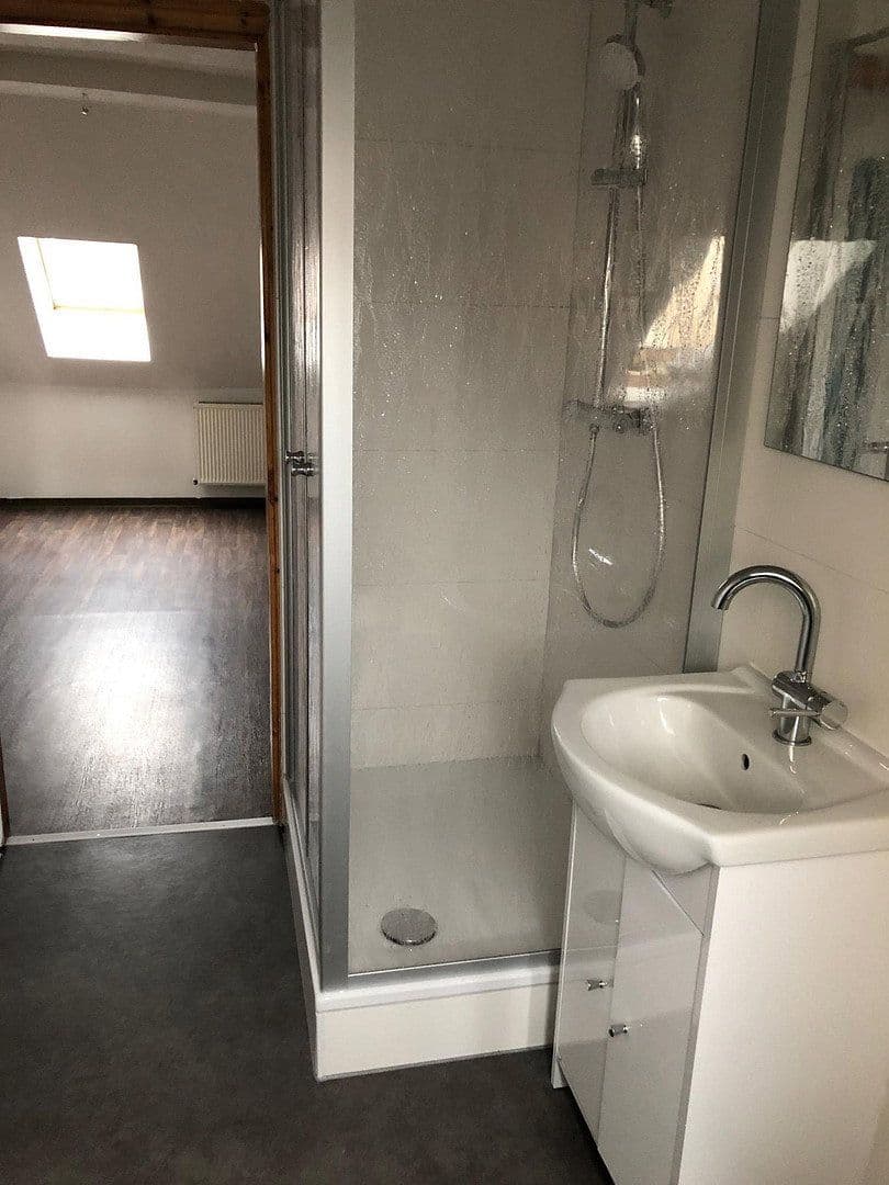 Predaj domu 1.220 m², pozemok 1.400 m², Breitenstraße 32/34, Bad Hersfeld, Hesensko Predaj domu 1.220 m², pozemok 1.400 m², Breitenstraße 32/34, Bad Hersfeld, Hesensko