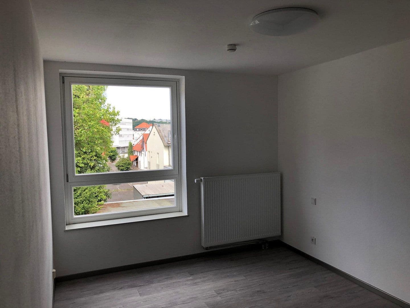Predaj domu 1.220 m², pozemok 1.400 m², Breitenstraße 32/34, Bad Hersfeld, Hesensko Predaj domu 1.220 m², pozemok 1.400 m², Breitenstraße 32/34, Bad Hersfeld, Hesensko