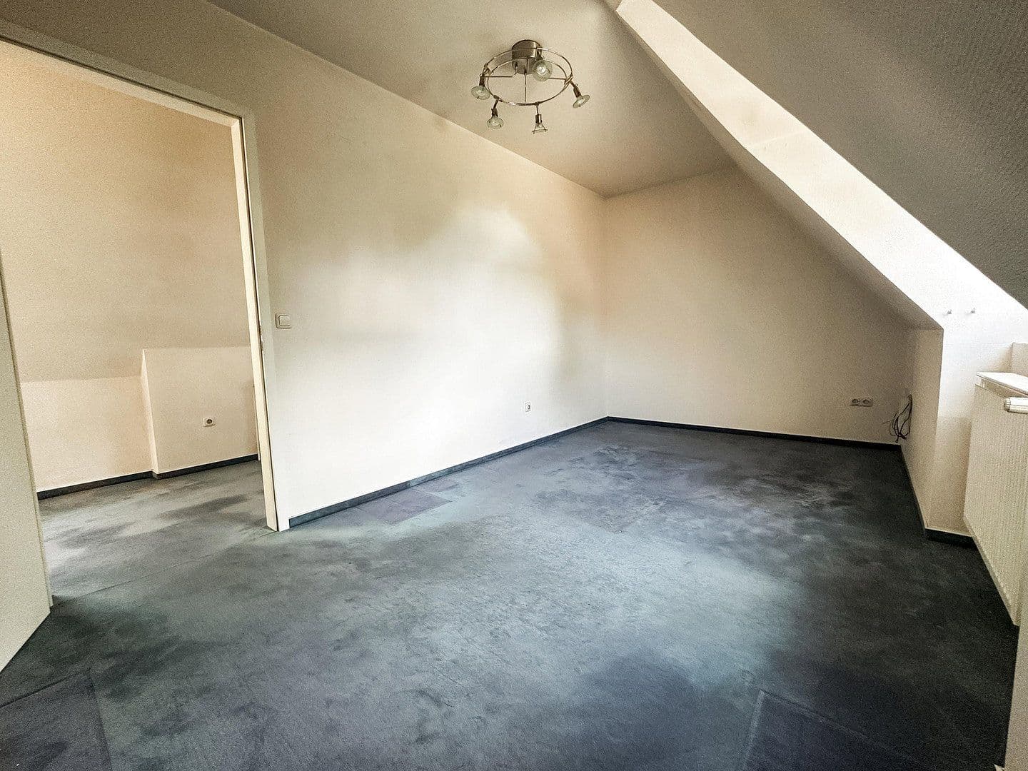 Predaj domu 235 m², pozemok 1.425 m², Im Lehmsaal 26, Seevetal, Dolné Sasko Predaj domu 235 m², pozemok 1.425 m², Im Lehmsaal 26, Seevetal, Dolné Sasko