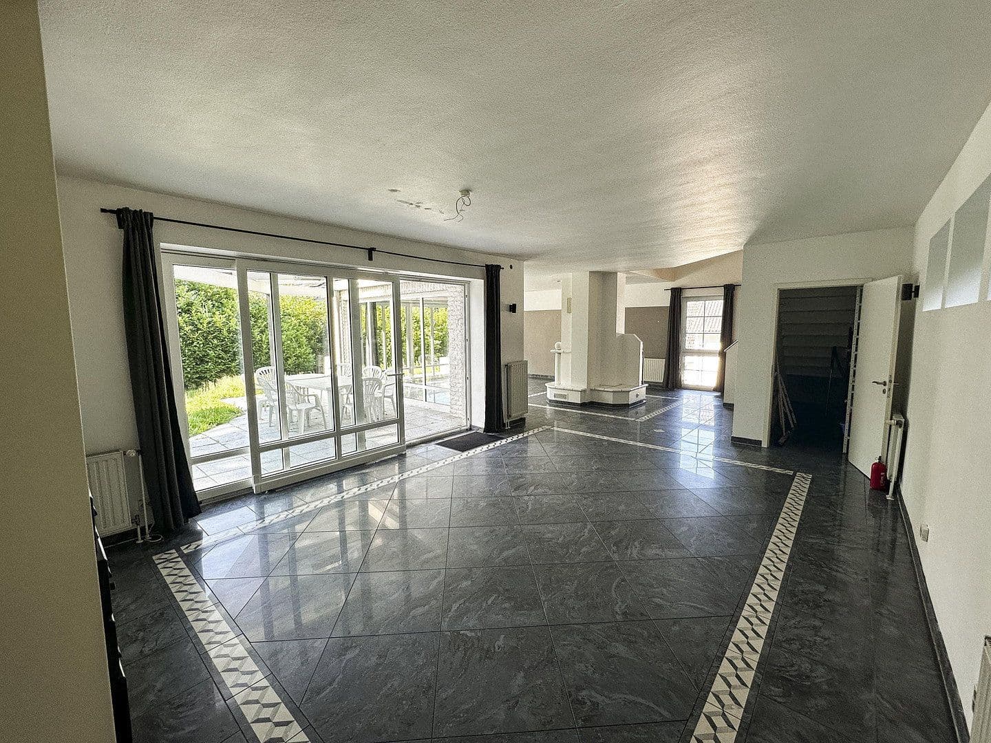 Predaj domu 235 m², pozemok 1.425 m², Im Lehmsaal 26, Seevetal, Dolné Sasko Predaj domu 235 m², pozemok 1.425 m², Im Lehmsaal 26, Seevetal, Dolné Sasko