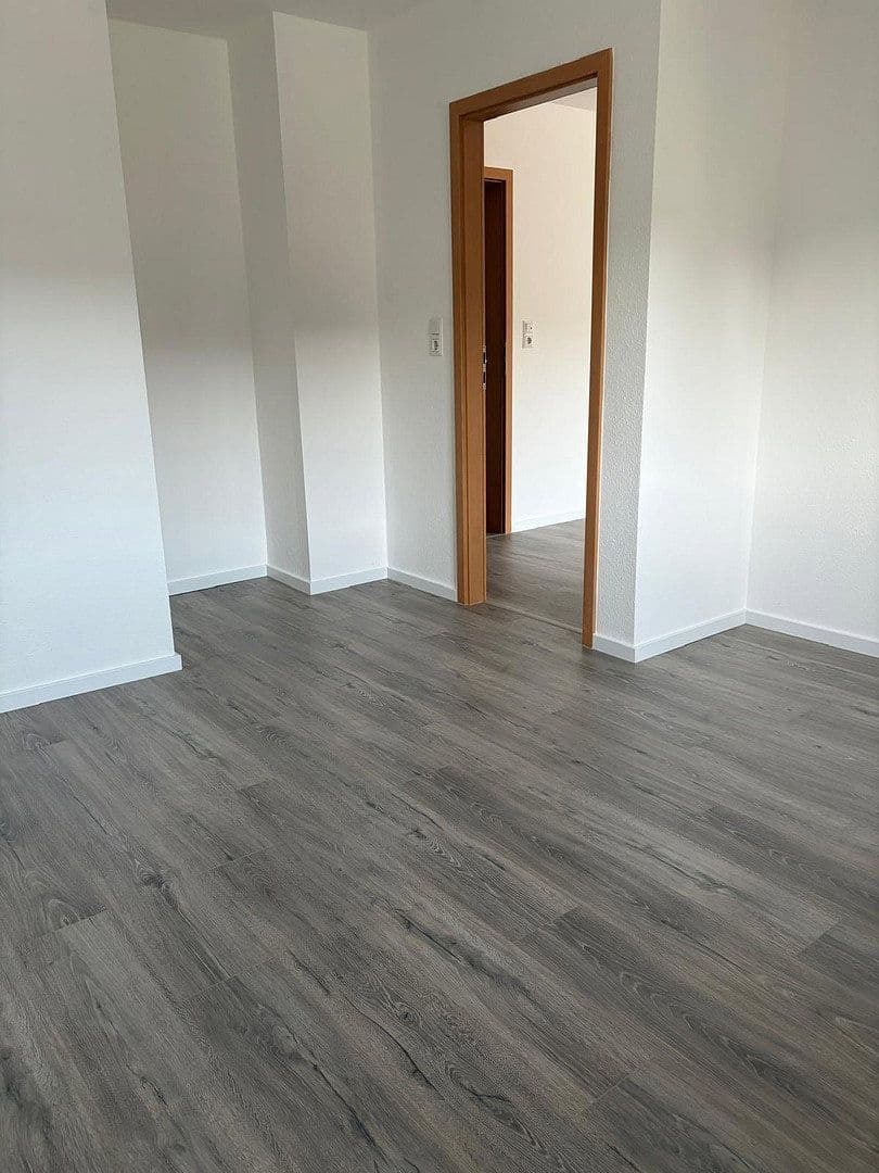 Predaj domu 362 m², pozemok 280 m², Gartenstr. 54, Falkenstein/Vogtland, Sasko Predaj domu 362 m², pozemok 280 m², Gartenstr. 54, Falkenstein/Vogtland, Sasko