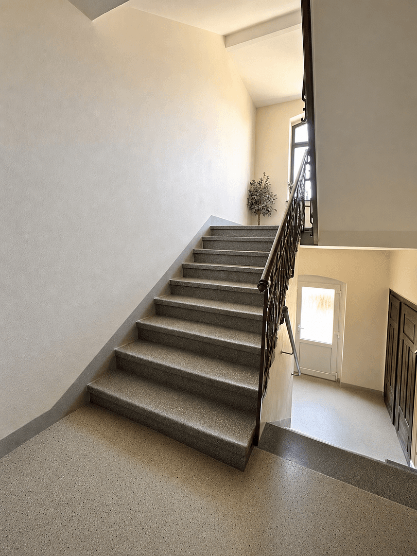 Predaj domu 362 m², pozemok 280 m², Gartenstr. 54, Falkenstein/Vogtland, Sasko Predaj domu 362 m², pozemok 280 m², Gartenstr. 54, Falkenstein/Vogtland, Sasko