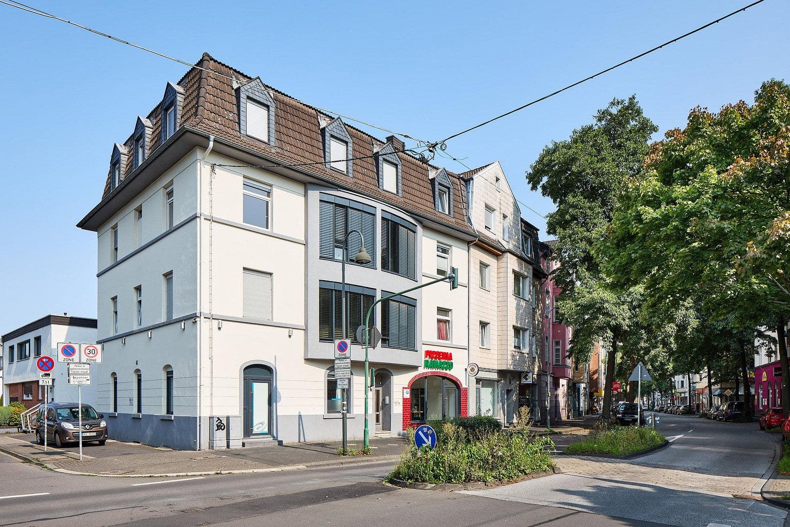 Prenájom bytu 3-izbový 73 m², Leverkusen, Severné Porýnie - Westfálsko Prenájom bytu 3-izbový 73 m², Leverkusen, Severné Porýnie - Westfálsko