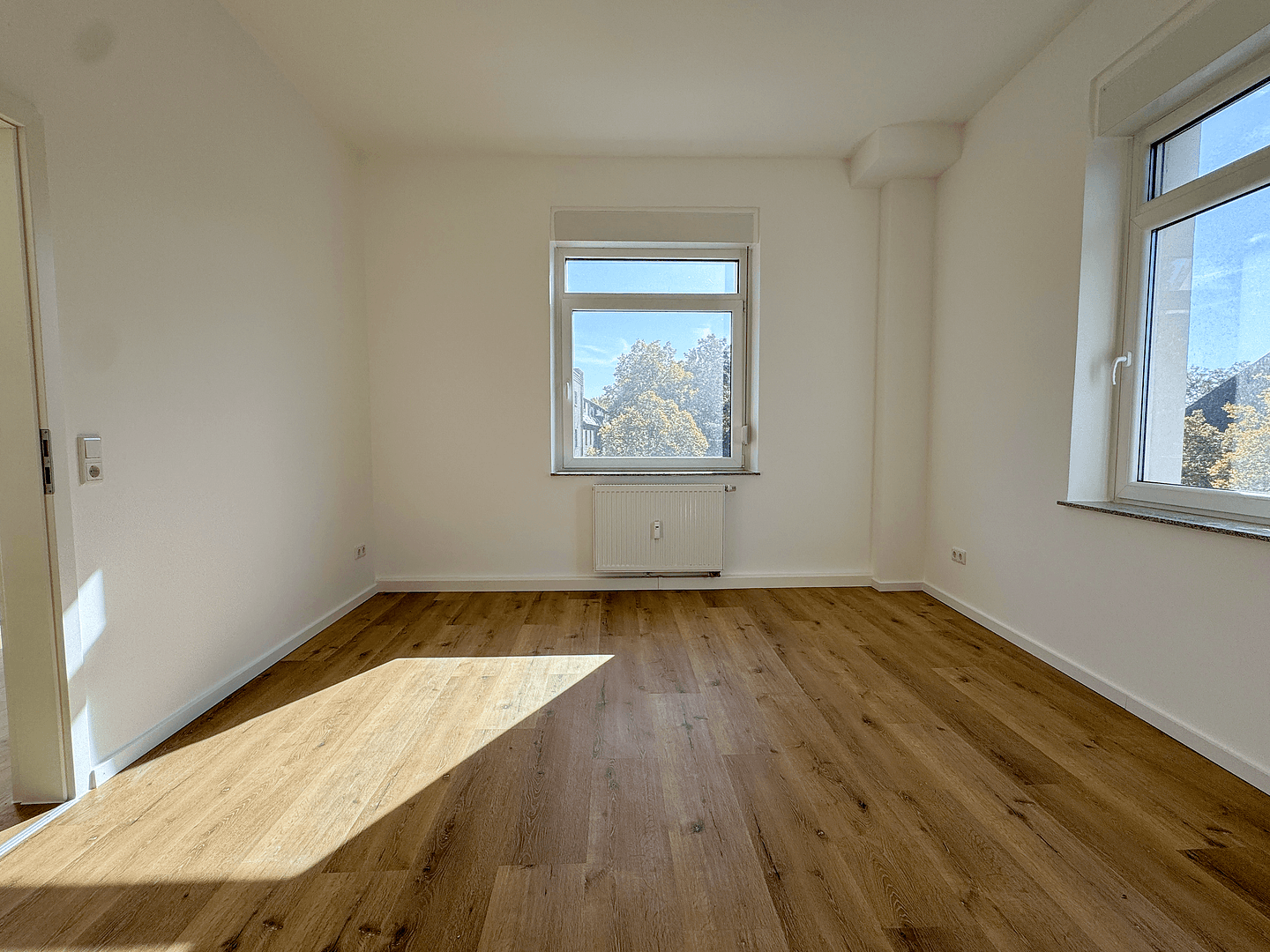 Prenájom bytu 3-izbový 73 m², Leverkusen, Severné Porýnie - Westfálsko Prenájom bytu 3-izbový 73 m², Leverkusen, Severné Porýnie - Westfálsko