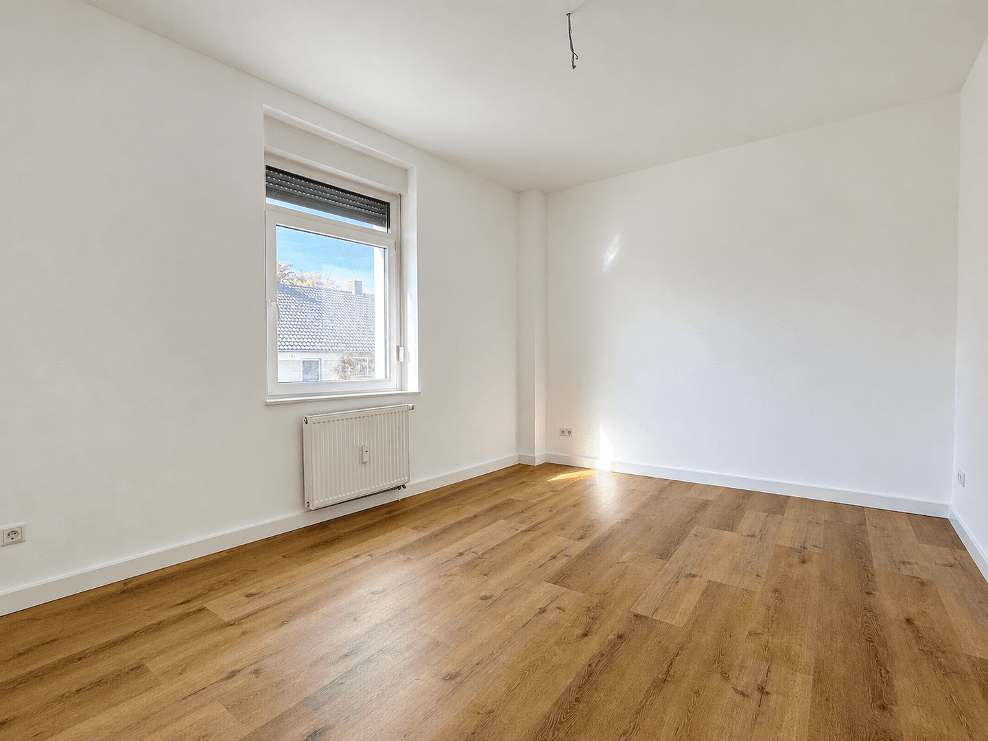 Prenájom bytu 3-izbový 73 m², Leverkusen, Severné Porýnie - Westfálsko Prenájom bytu 3-izbový 73 m², Leverkusen, Severné Porýnie - Westfálsko