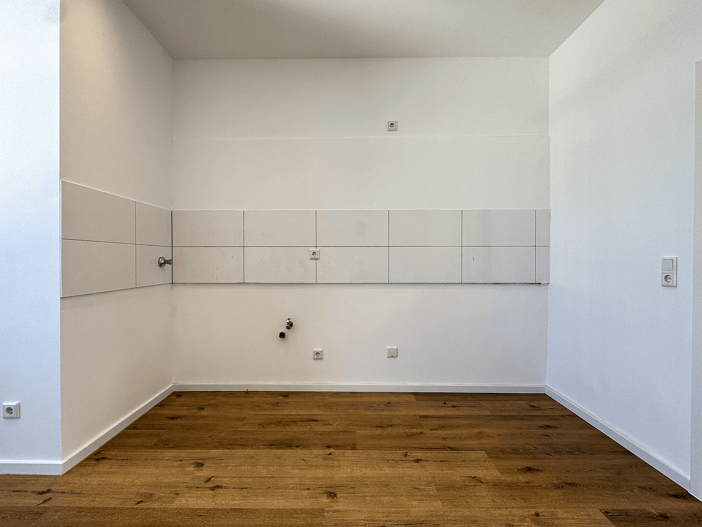 Prenájom bytu 3-izbový 73 m², Leverkusen, Severné Porýnie - Westfálsko Prenájom bytu 3-izbový 73 m², Leverkusen, Severné Porýnie - Westfálsko