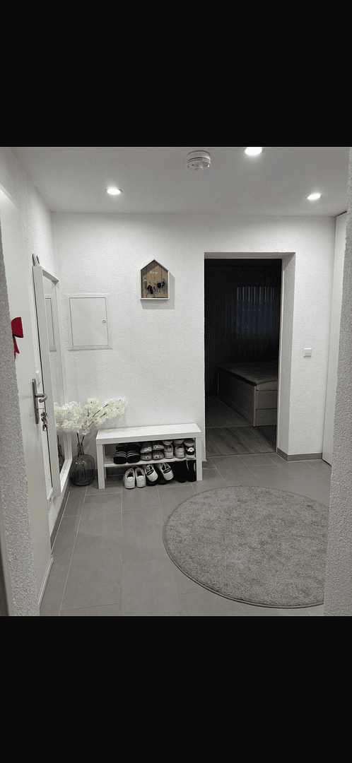 Prenájom bytu 2-izbový 60 m², Gärtringen, Bádensko-Wurttembersko Prenájom bytu 2-izbový 60 m², Gärtringen, Bádensko-Wurttembersko