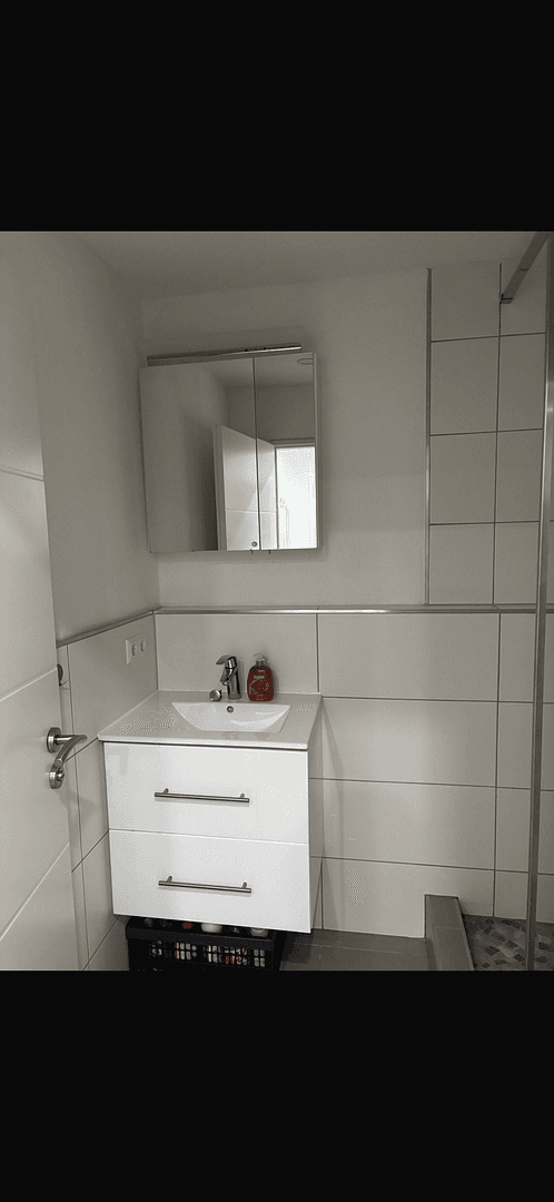 Prenájom bytu 2-izbový 60 m², Gärtringen, Bádensko-Wurttembersko Prenájom bytu 2-izbový 60 m², Gärtringen, Bádensko-Wurttembersko
