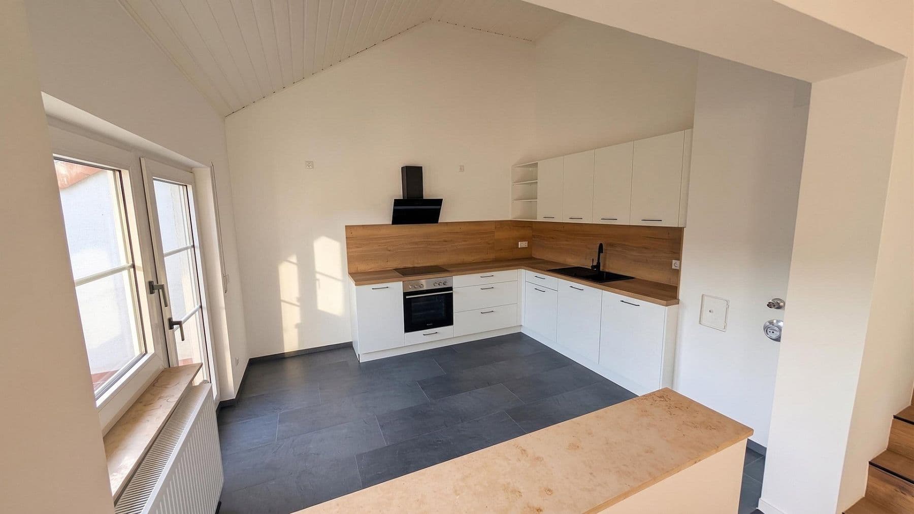 Predaj bytu 2-izbový 62 m², Alte Chaussee, Erfurt, Durínsko Predaj bytu 2-izbový 62 m², Alte Chaussee, Erfurt, Durínsko
