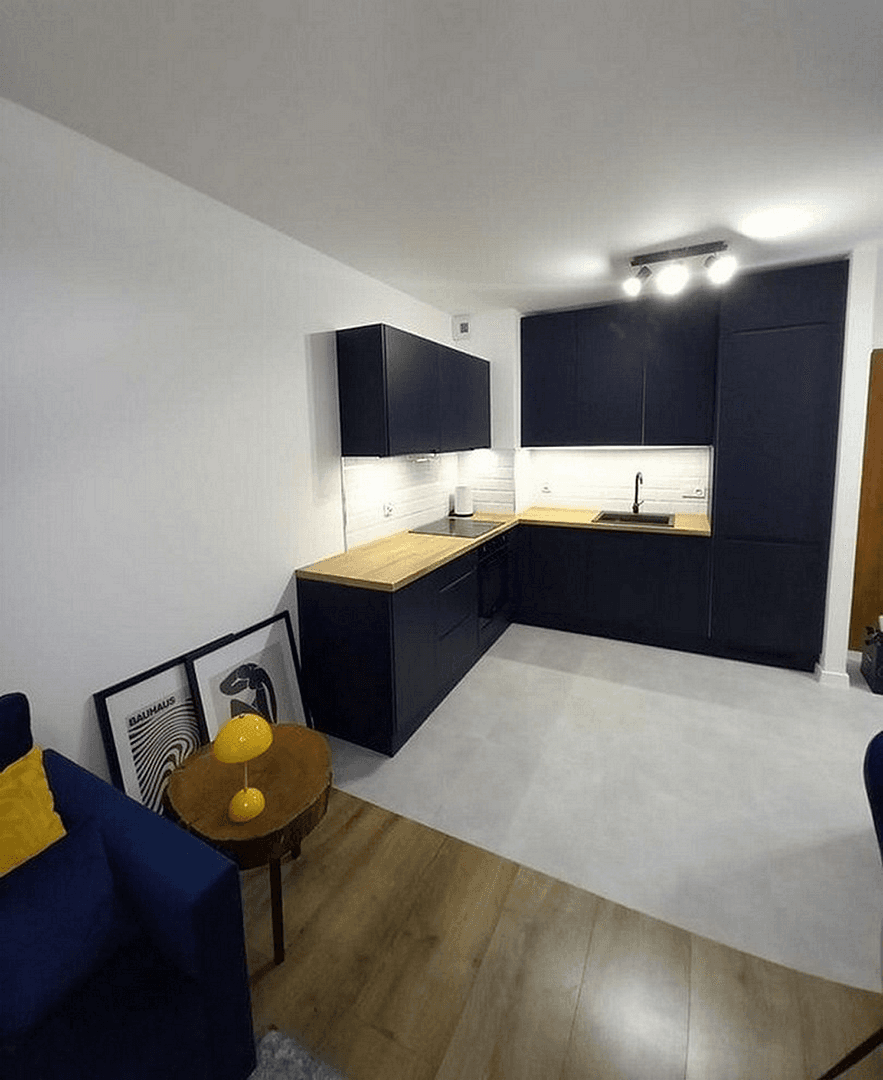 Prenájom bytu 2-izbový 48 m², Stuttgart, Bádensko-Wurttembersko Prenájom bytu 2-izbový 48 m², Stuttgart, Bádensko-Wurttembersko