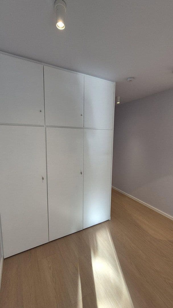 Prenájom bytu 1-izbový 52 m², Augustastraße 9, Bonn, Severné Porýnie - Westfálsko Prenájom bytu 1-izbový 52 m², Augustastraße 9, Bonn, Severné Porýnie - Westfálsko