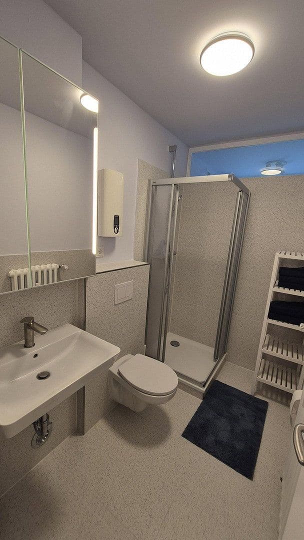 Prenájom bytu 1-izbový 52 m², Augustastraße 9, Bonn, Severné Porýnie - Westfálsko Prenájom bytu 1-izbový 52 m², Augustastraße 9, Bonn, Severné Porýnie - Westfálsko