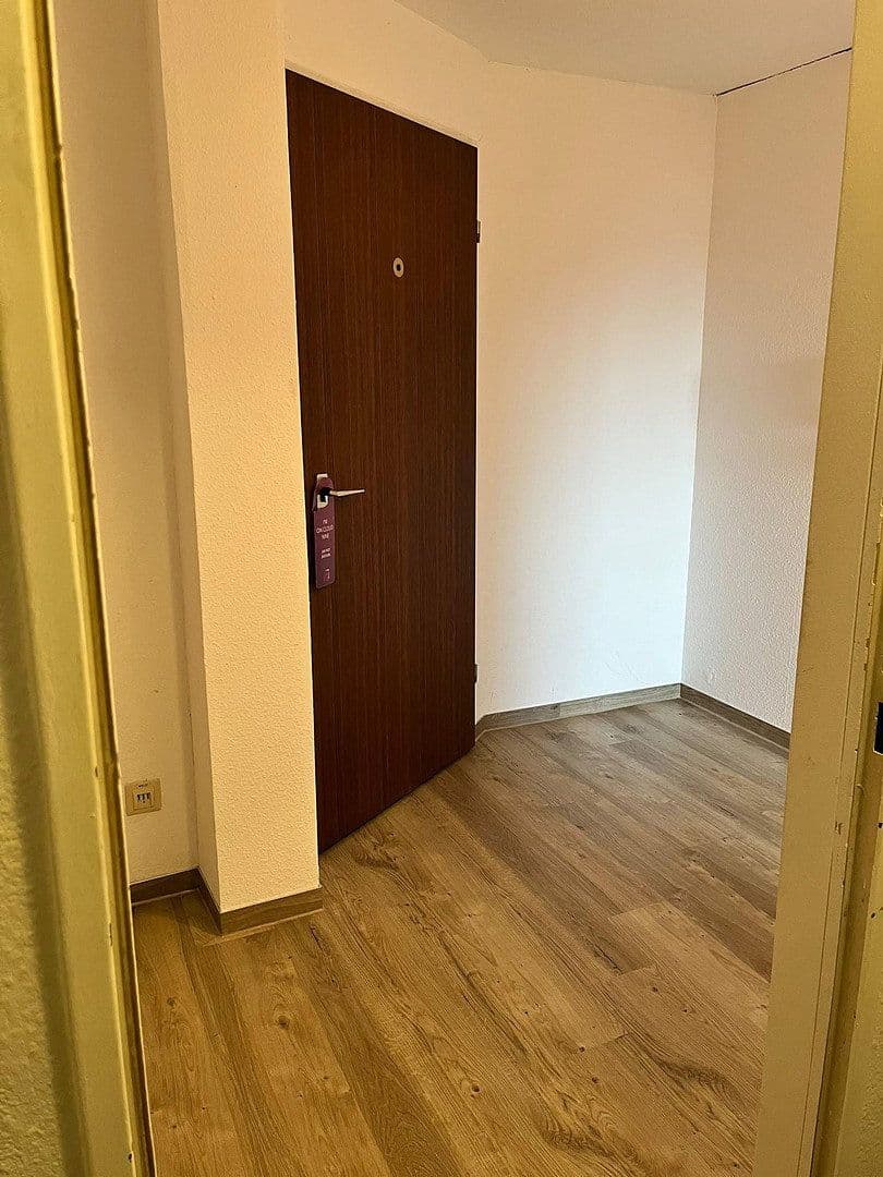 Prenájom bytu 1-izbový 25 m², Oberforstbacher Straße 337, Aachen, Severné Porýnie - Westfálsko Prenájom bytu 1-izbový 25 m², Oberforstbacher Straße 337, Aachen, Severné Porýnie - Westfálsko