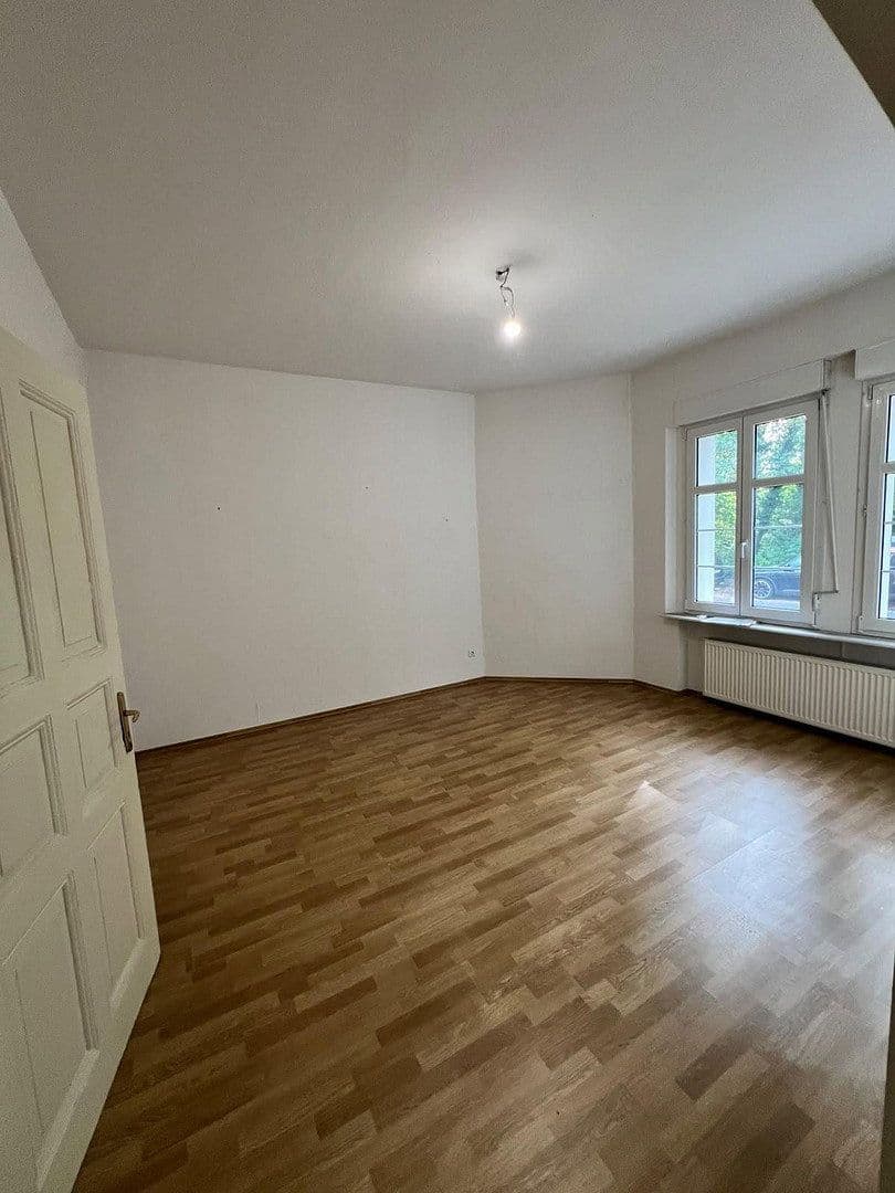 Predaj domu 172 m², pozemok 320 m², Volkardeyer Straße 22, Ratingen, Severné Porýnie - Westfálsko Predaj domu 172 m², pozemok 320 m², Volkardeyer Straße 22, Ratingen, Severné Porýnie - Westfálsko