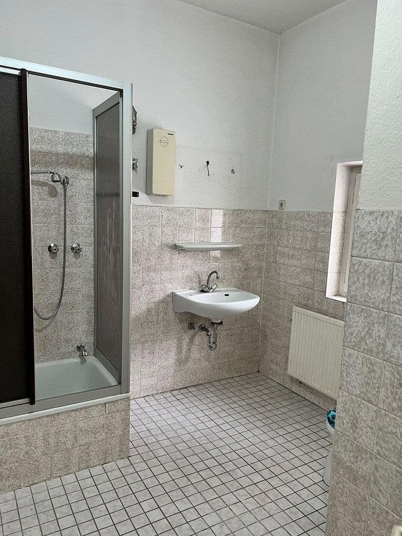 Predaj domu 172 m², pozemok 320 m², Volkardeyer Straße 22, Ratingen, Severné Porýnie - Westfálsko Predaj domu 172 m², pozemok 320 m², Volkardeyer Straße 22, Ratingen, Severné Porýnie - Westfálsko