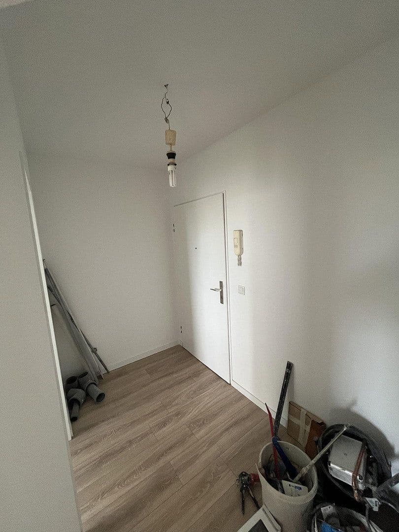 Prenájom bytu 2-izbový 56 m², Wuppertal, Severné Porýnie - Westfálsko Prenájom bytu 2-izbový 56 m², Wuppertal, Severné Porýnie - Westfálsko