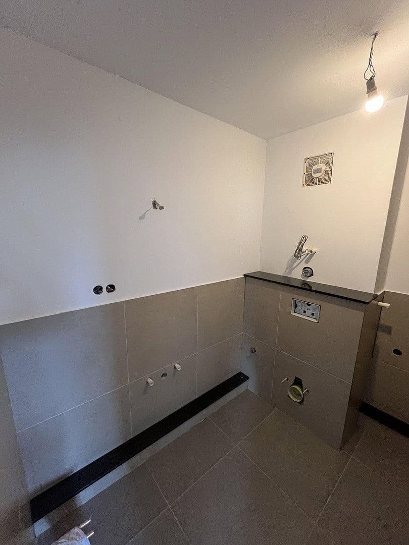 Prenájom bytu 2-izbový 56 m², Wuppertal, Severné Porýnie - Westfálsko Prenájom bytu 2-izbový 56 m², Wuppertal, Severné Porýnie - Westfálsko