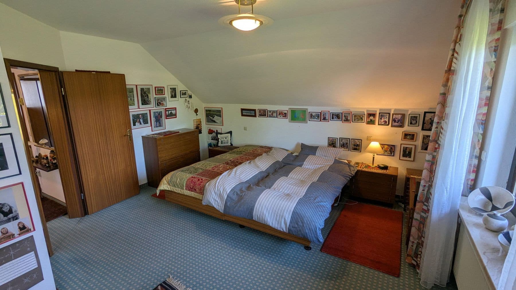 Predaj domu 216 m², pozemok 2.520 m², Melle, Dolné Sasko Predaj domu 216 m², pozemok 2.520 m², Melle, Dolné Sasko