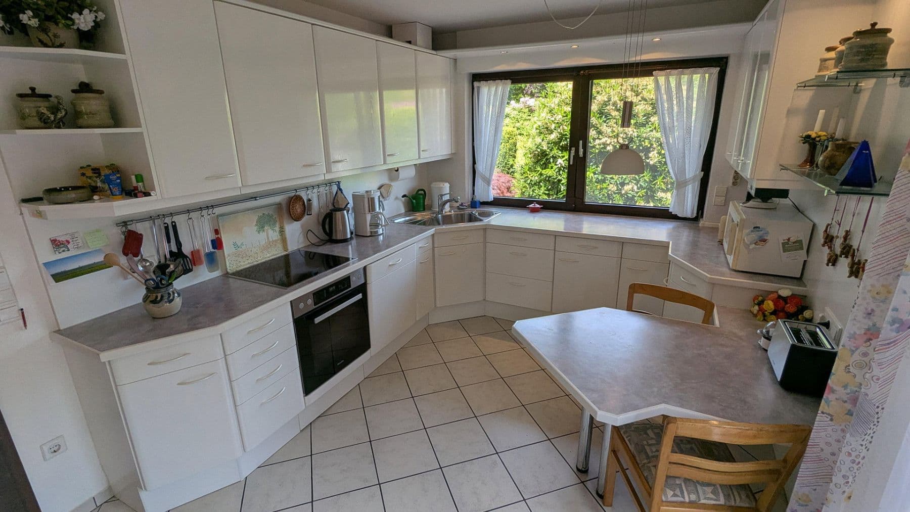 Predaj domu 216 m², pozemok 2.520 m², Melle, Dolné Sasko Predaj domu 216 m², pozemok 2.520 m², Melle, Dolné Sasko