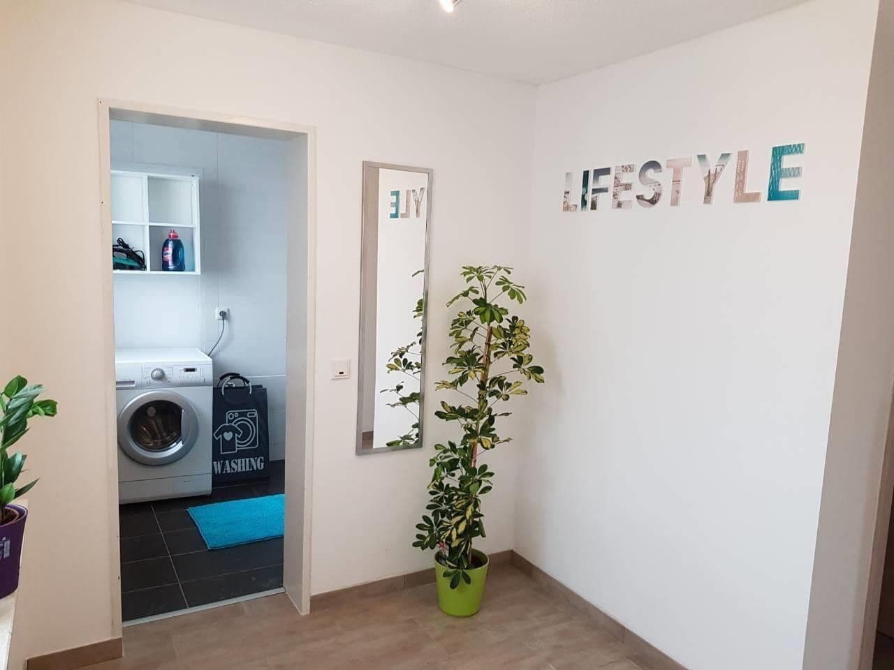 Predaj domu 190 m², pozemok 956 m², Stipshausen, Porýnie-Falcko Predaj domu 190 m², pozemok 956 m², Stipshausen, Porýnie-Falcko