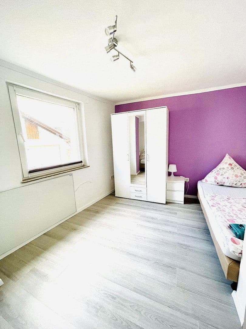 Predaj domu 190 m², pozemok 956 m², Stipshausen, Porýnie-Falcko Predaj domu 190 m², pozemok 956 m², Stipshausen, Porýnie-Falcko