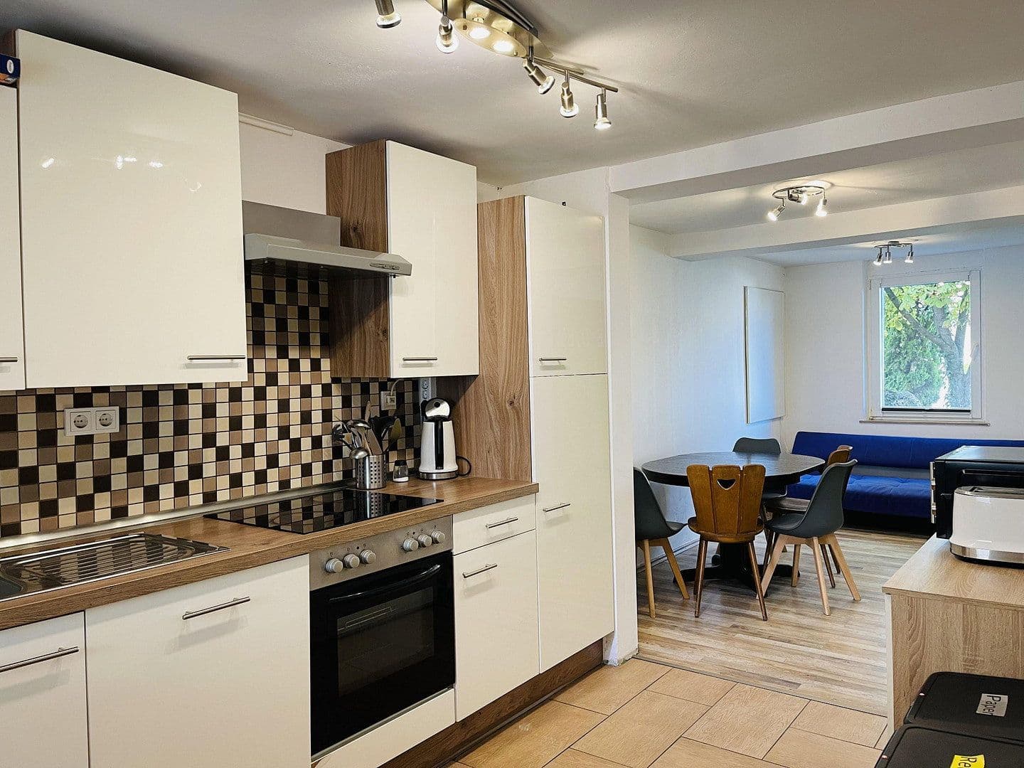 Predaj domu 190 m², pozemok 956 m², Stipshausen, Porýnie-Falcko Predaj domu 190 m², pozemok 956 m², Stipshausen, Porýnie-Falcko