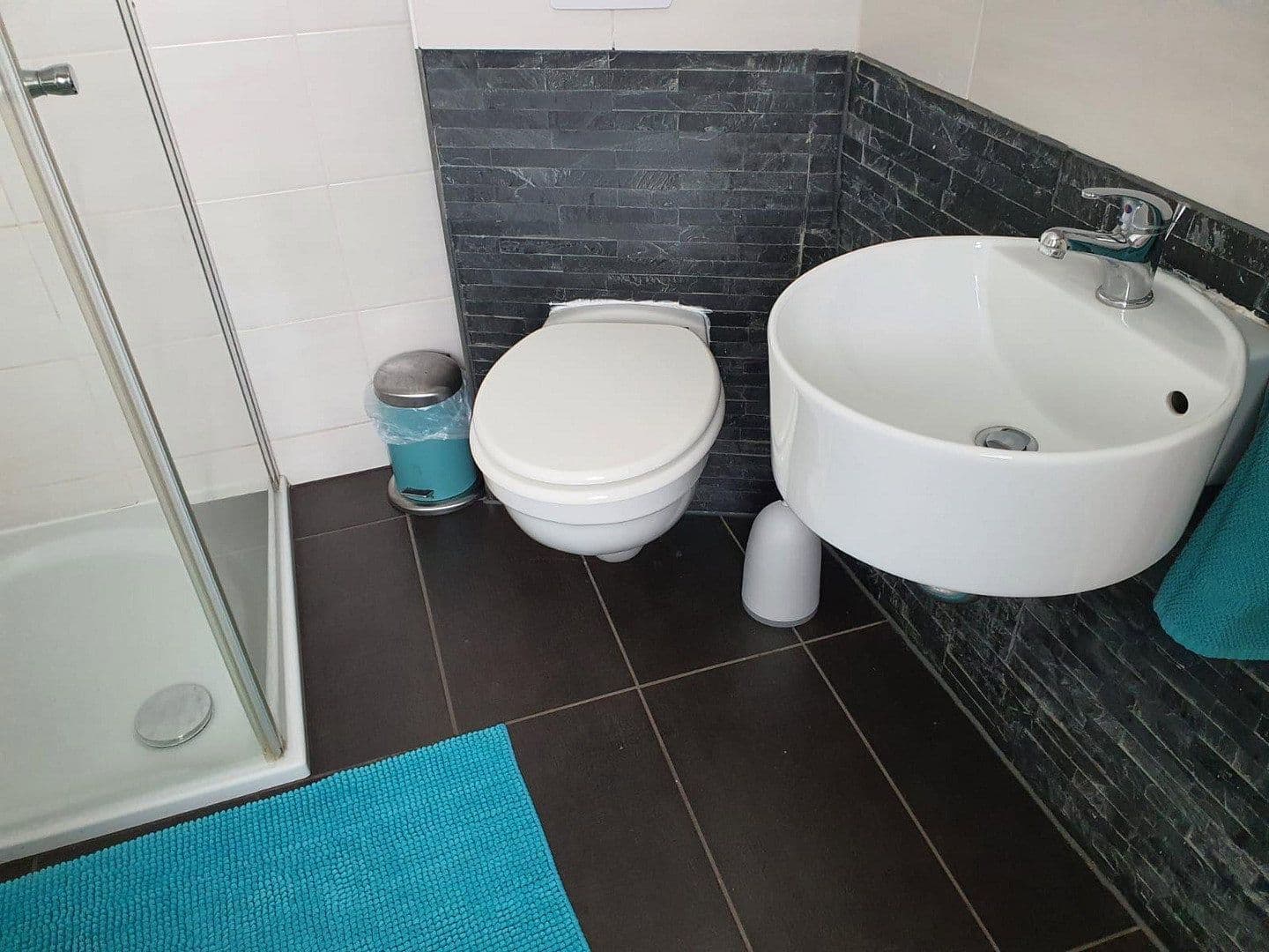 Predaj domu 190 m², pozemok 956 m², Stipshausen, Porýnie-Falcko Predaj domu 190 m², pozemok 956 m², Stipshausen, Porýnie-Falcko