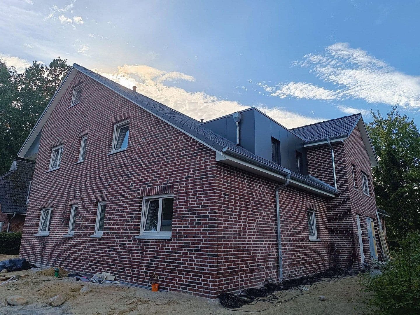 Prenájom bytu 5-izbový 106 m², Schützenstraße 10a, Tostedt, Dolné Sasko Prenájom bytu 5-izbový 106 m², Schützenstraße 10a, Tostedt, Dolné Sasko